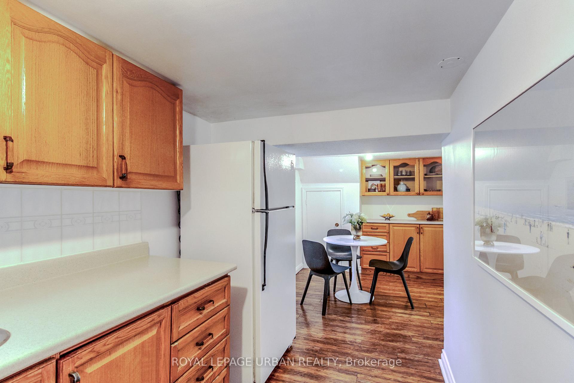 Photo 34 of 330 Strathmore Boulevard, Toronto, Danforth — HOMEH