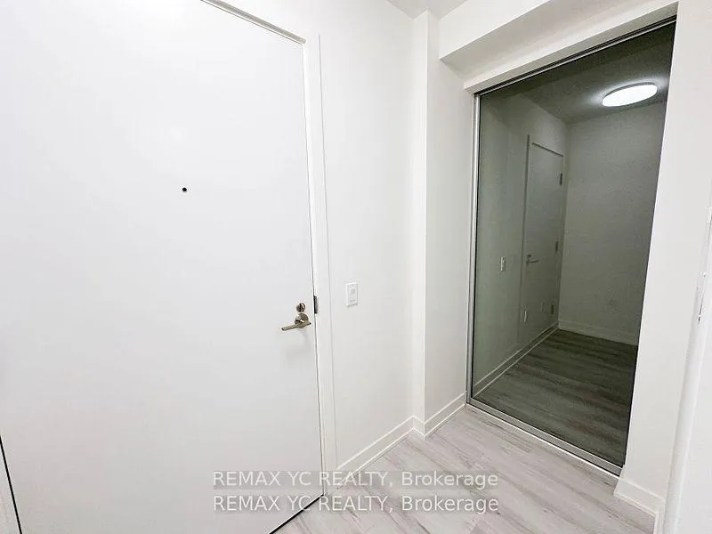 Photo 4 of Unit 302, 120 Broadway Avenue, Toronto, Mount Pleasant West — HOMEH