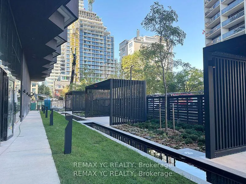 Photo 14 of Unit 302, 120 Broadway Avenue, Toronto, Mount Pleasant West — HOMEH