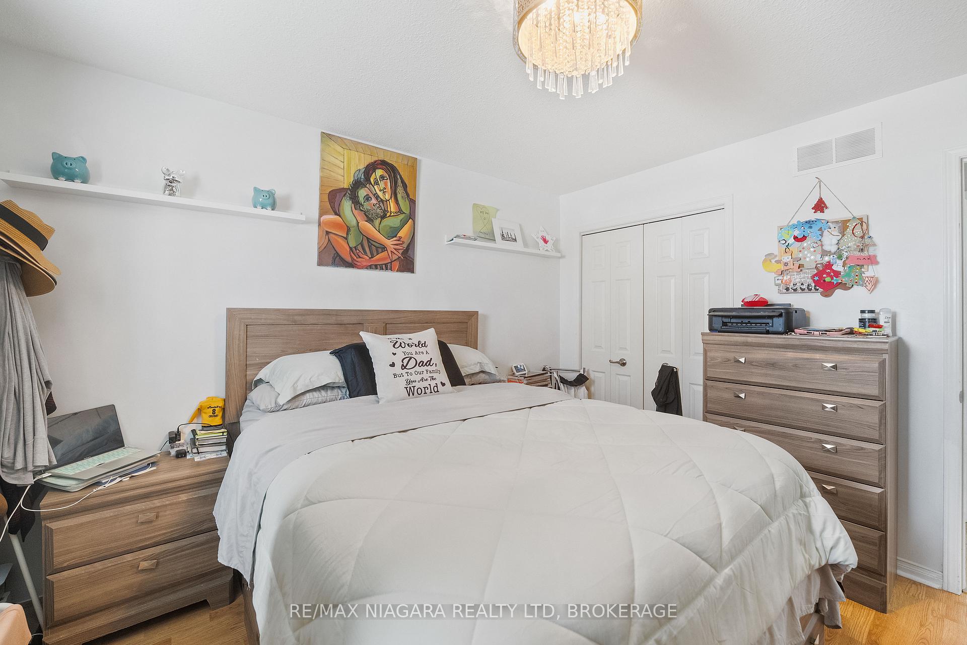 Photo 13 of 8 Windle Village Crescent, Thorold, Allanburg/Thorold South — HOMEH