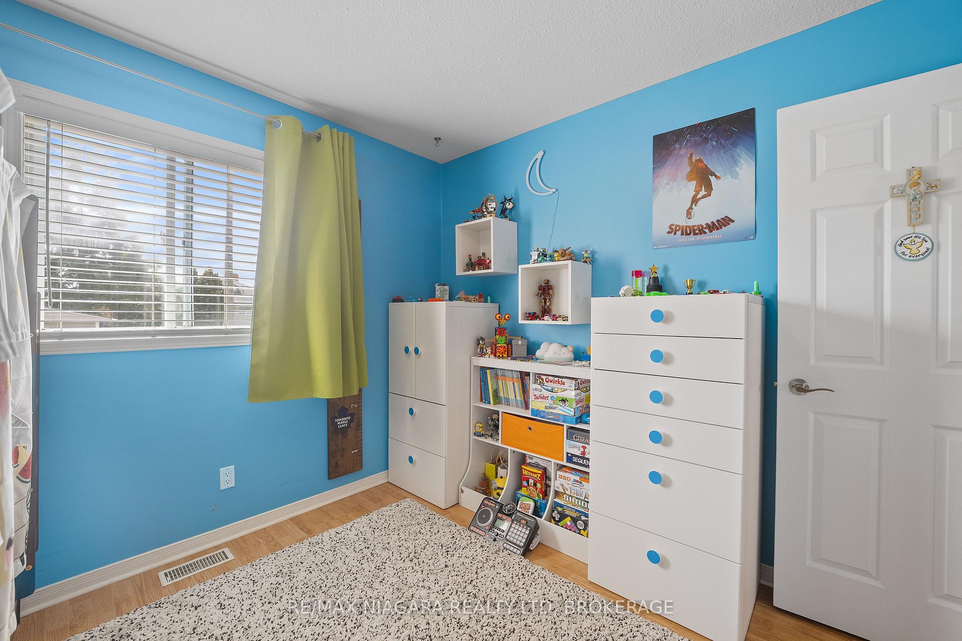 Photo 16 of 8 Windle Village Crescent, Thorold, Allanburg/Thorold South — HOMEH