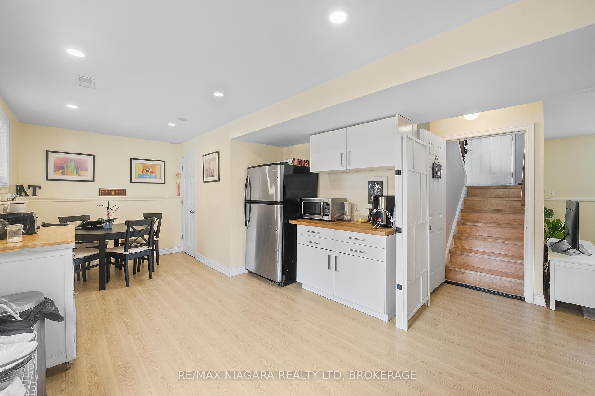 Photo 24 of 8 Windle Village Crescent, Thorold, Allanburg/Thorold South — HOMEH