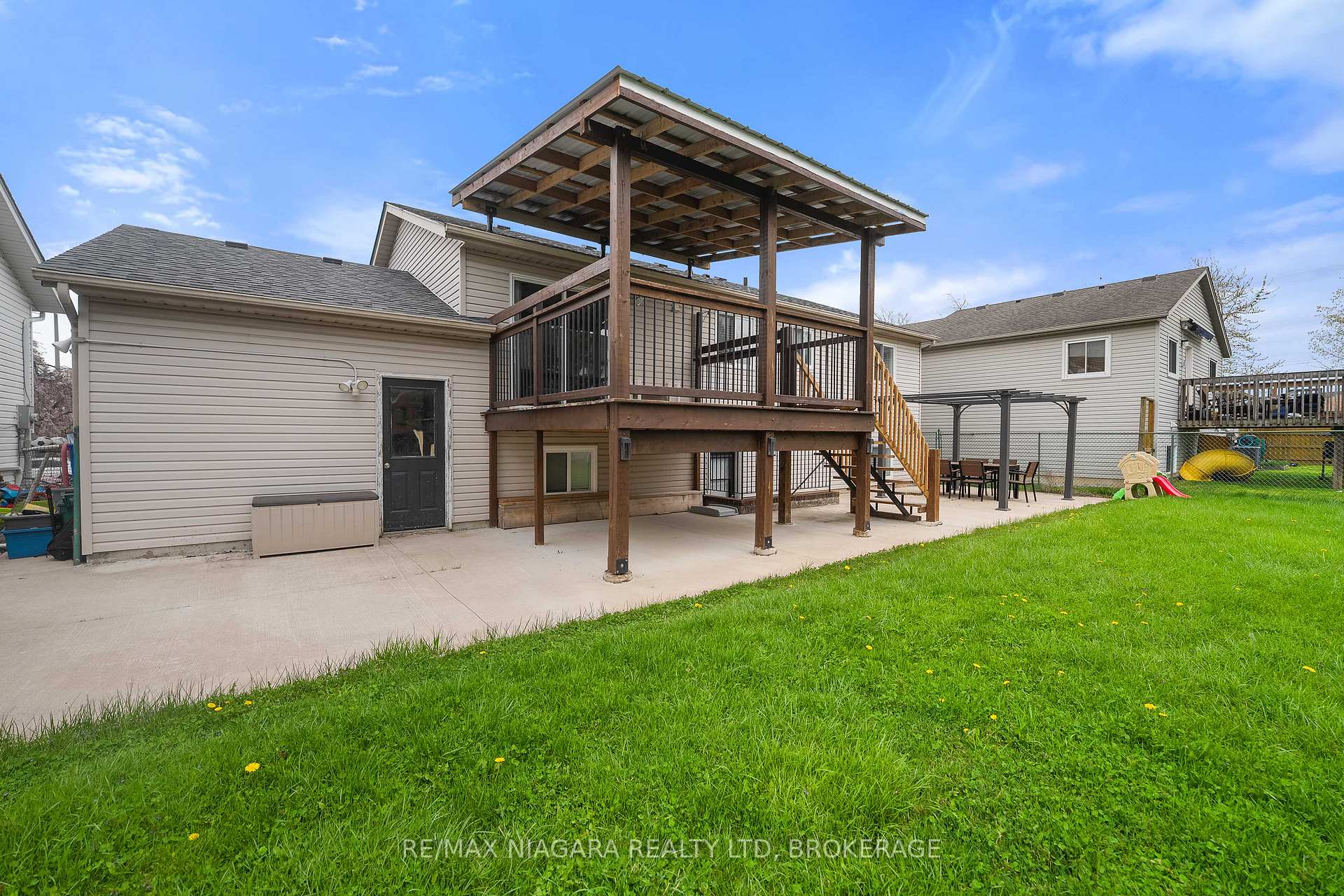Photo 37 of 8 Windle Village Crescent, Thorold, Allanburg/Thorold South — HOMEH