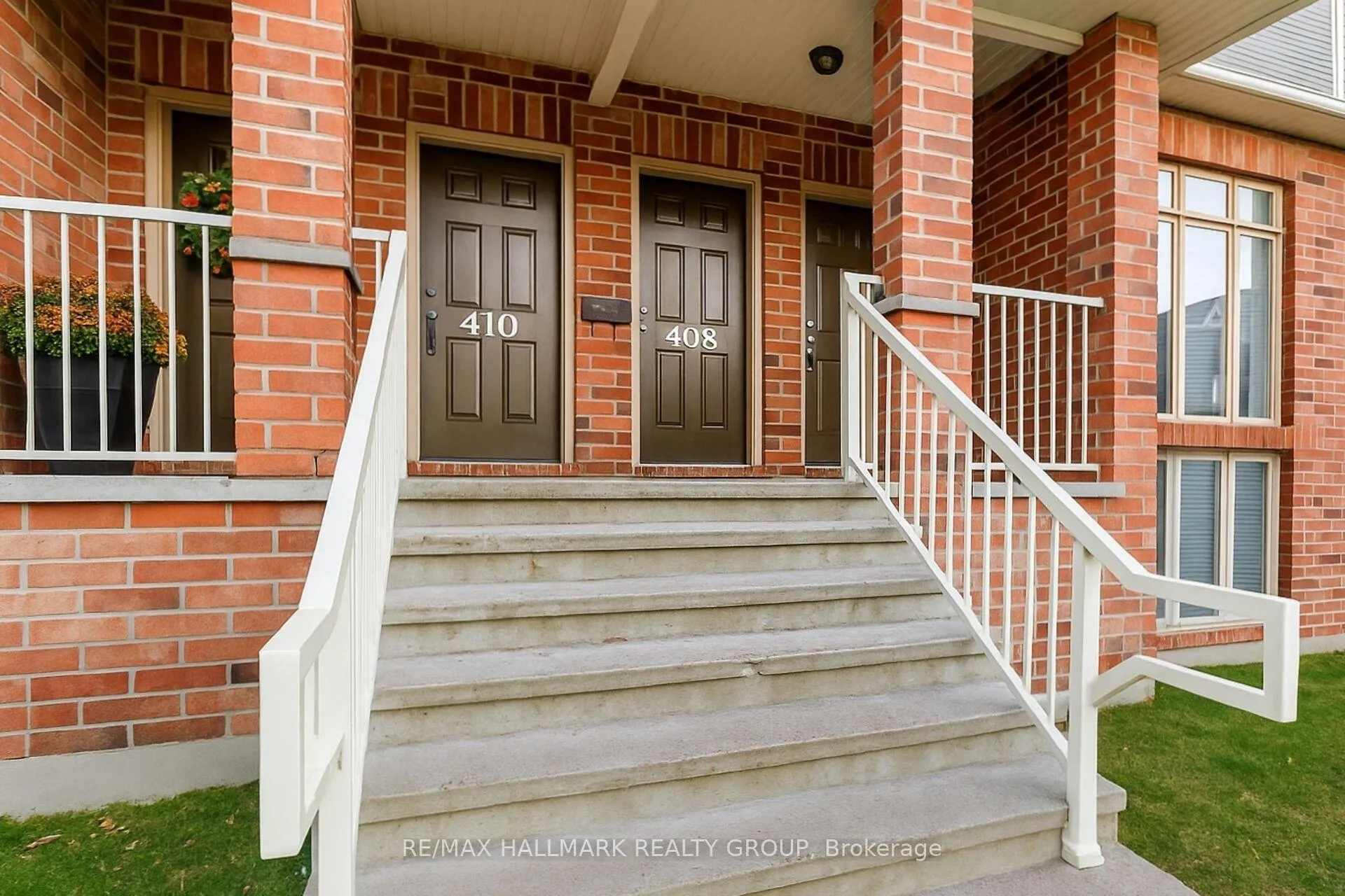 Photo 2 of Unit 104, 1512 Walkley Road, Ottawa, Heron Gate/Industrial Park — HOMEH