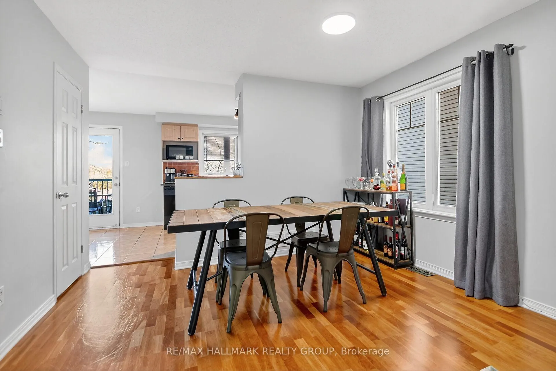Photo 6 of Unit 104, 1512 Walkley Road, Ottawa, Heron Gate/Industrial Park — HOMEH