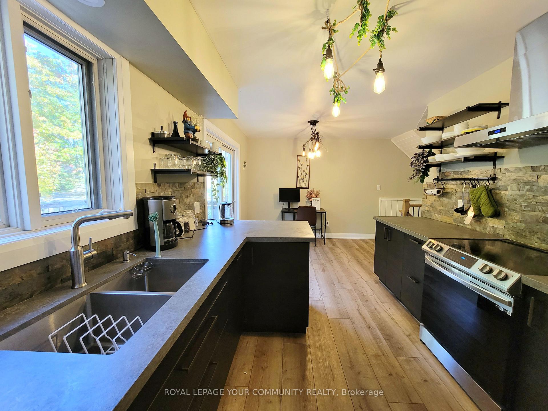 Photo 8 of 1138 Siesta Drive, Tiny, Rural Tiny — HOMEH
