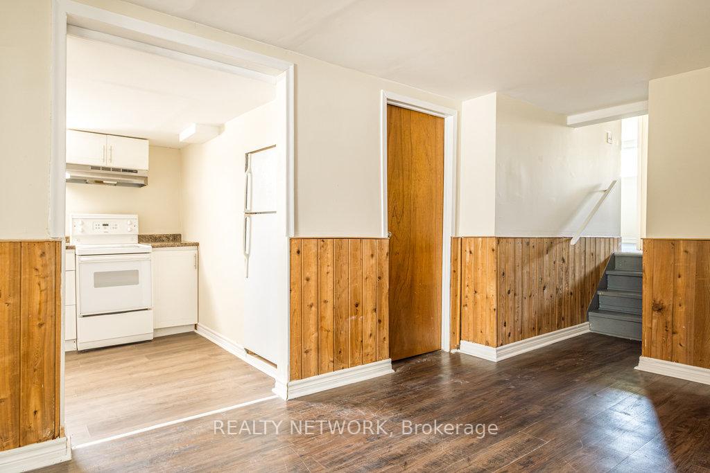 Photo 10 of 21 Tupper Drive, Thorold, Confederation Heights — HOMEH
