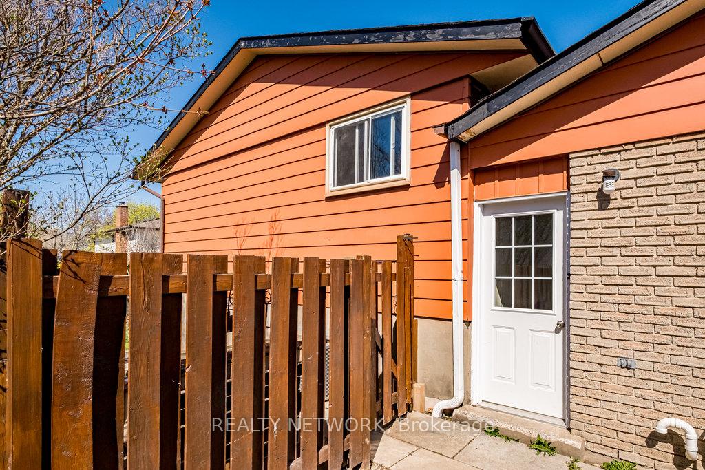 Photo 13 of 21 Tupper Drive, Thorold, Confederation Heights — HOMEH