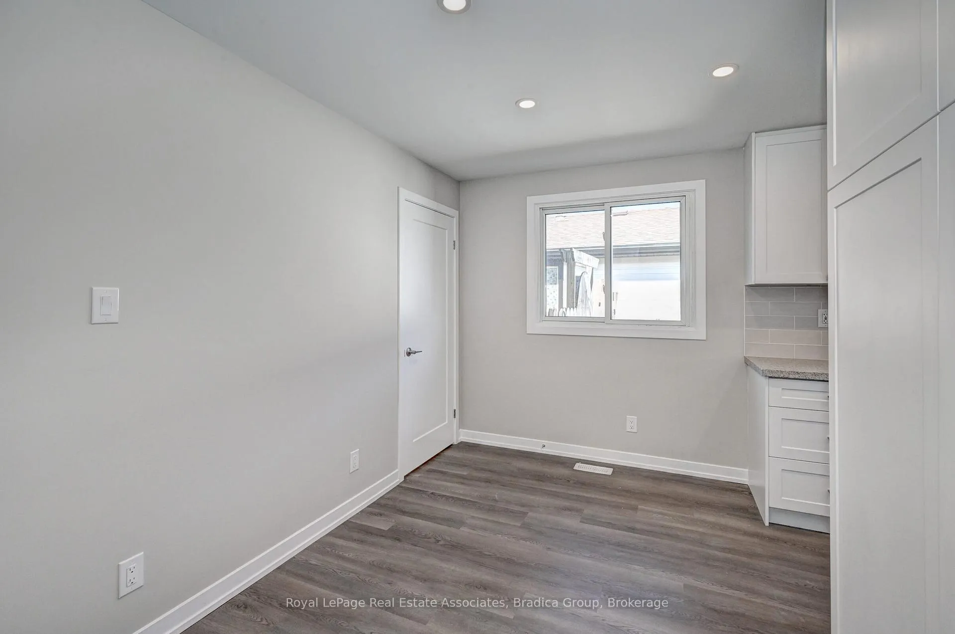 Photo 9 of 78 Barwood Crescent, Kitchener — HOMEH