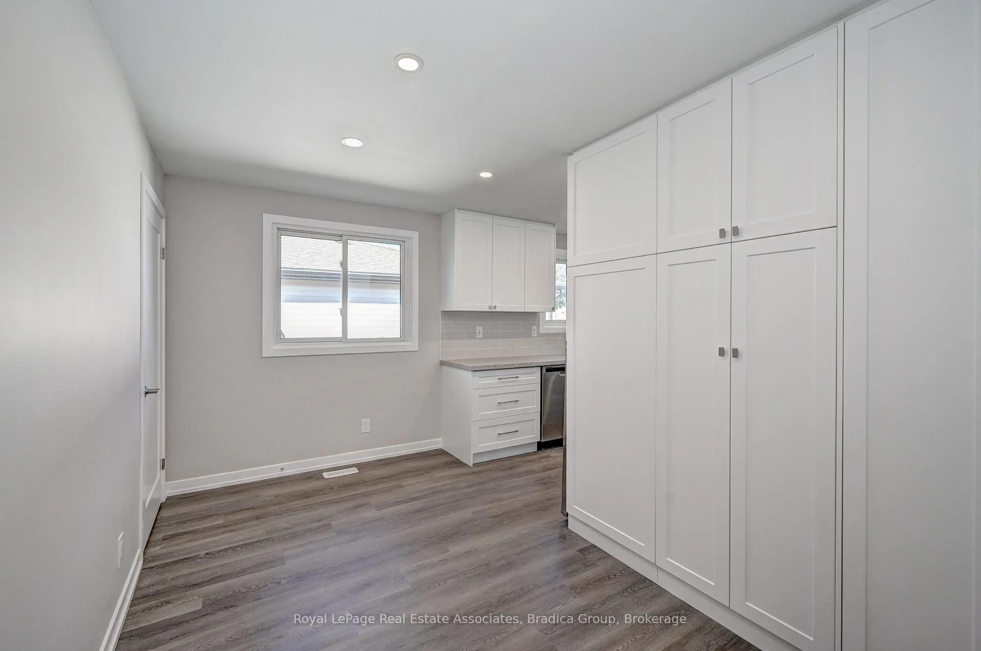 Photo 10 of 78 Barwood Crescent, Kitchener — HOMEH