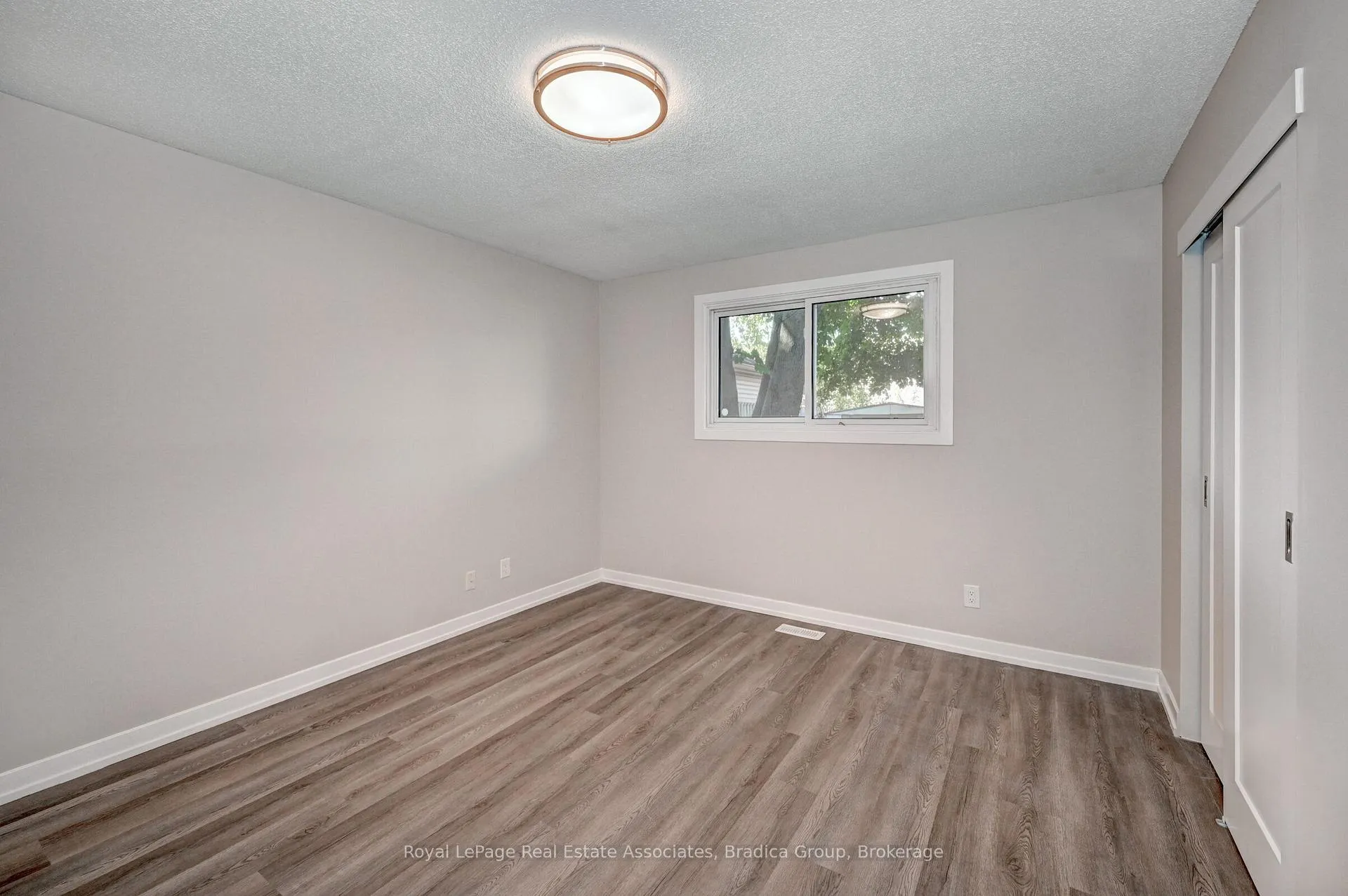 Photo 16 of 78 Barwood Crescent, Kitchener — HOMEH