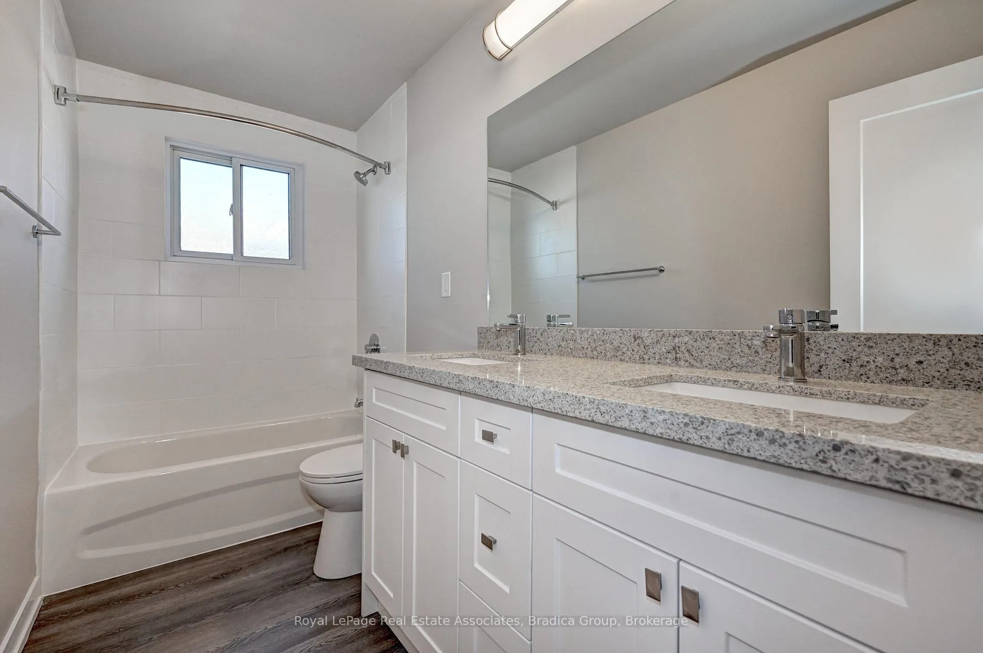 Photo 21 of 78 Barwood Crescent, Kitchener — HOMEH