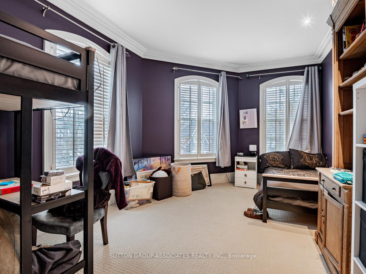 Photo 19 of 15 Glen Edyth Drive, Toronto, Casa Loma — HOMEH