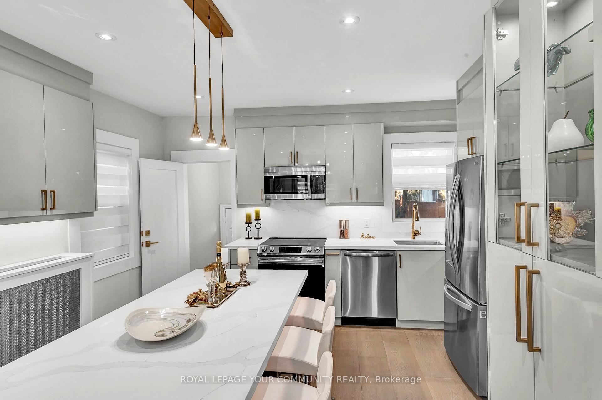 Photo 10 of 58 Ashbury Avenue, Toronto, Oakwood Village — HOMEH