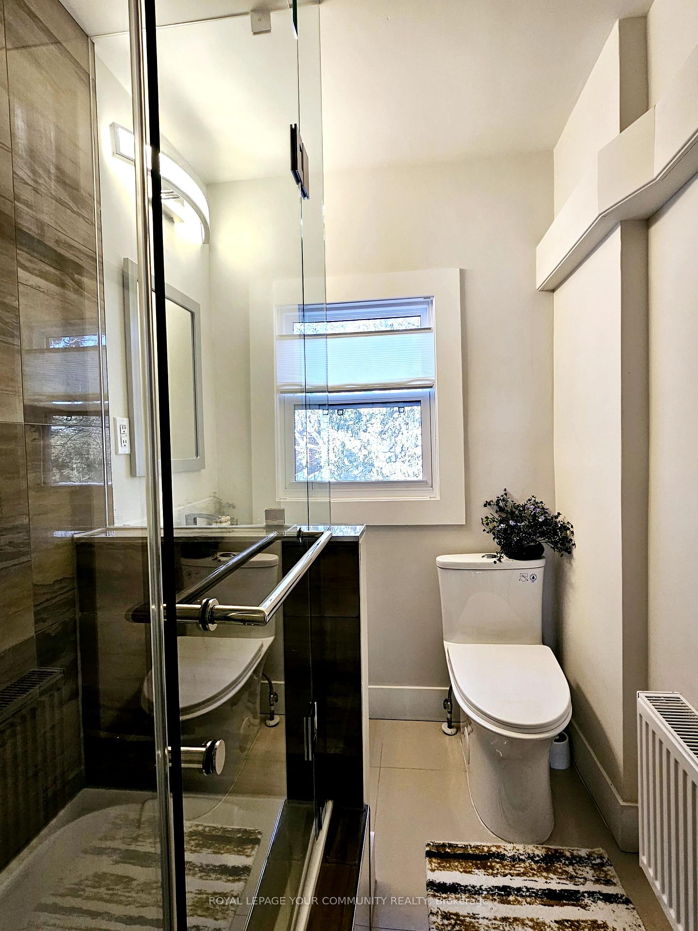 Photo 14 of 58 Ashbury Avenue, Toronto, Oakwood Village — HOMEH