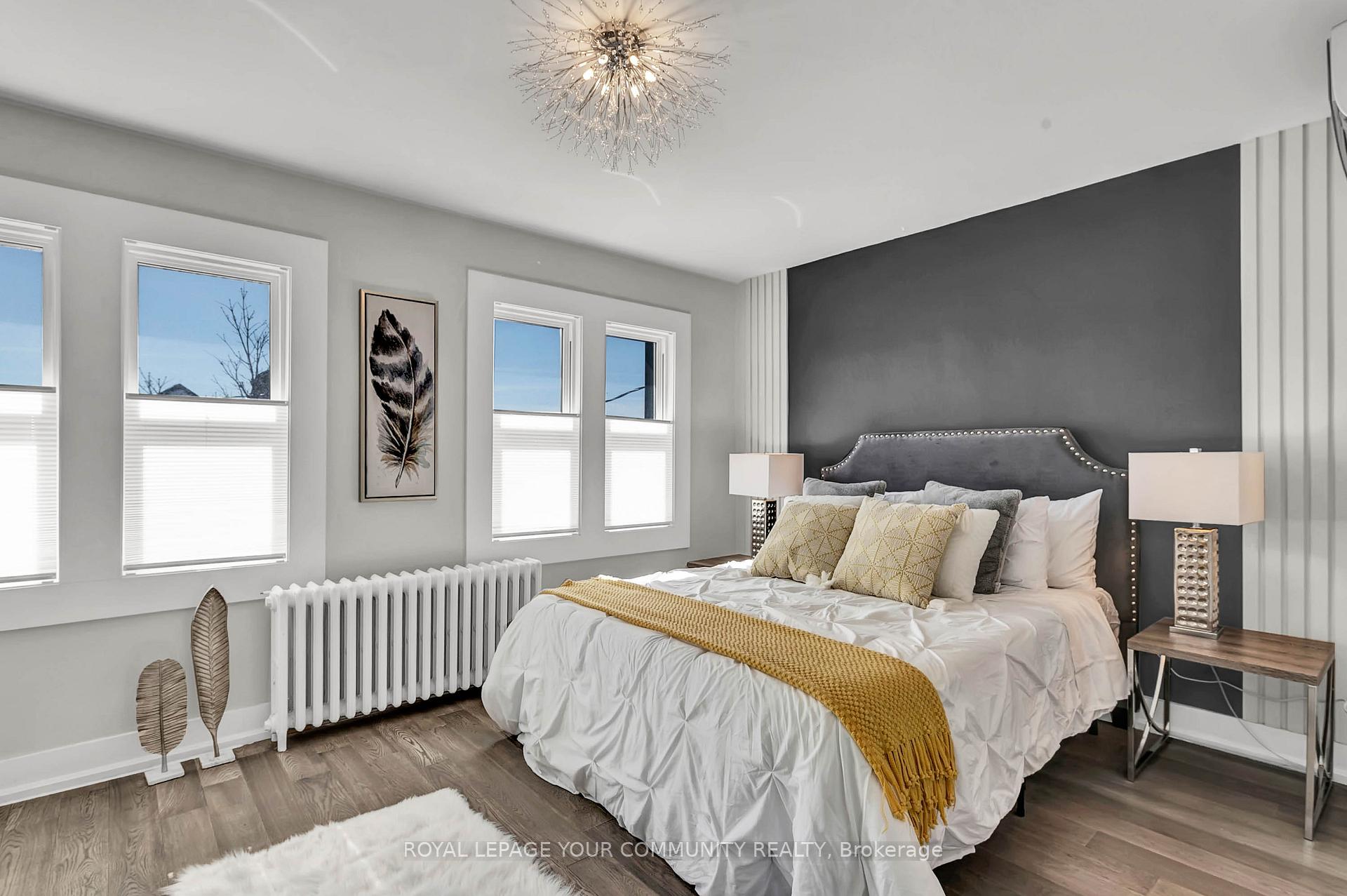 Photo 17 of 58 Ashbury Avenue, Toronto, Oakwood Village — HOMEH