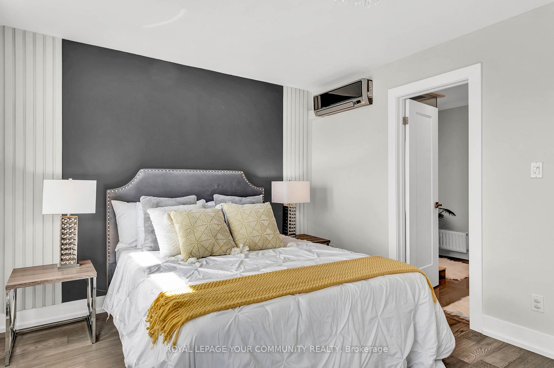Photo 19 of 58 Ashbury Avenue, Toronto, Oakwood Village — HOMEH