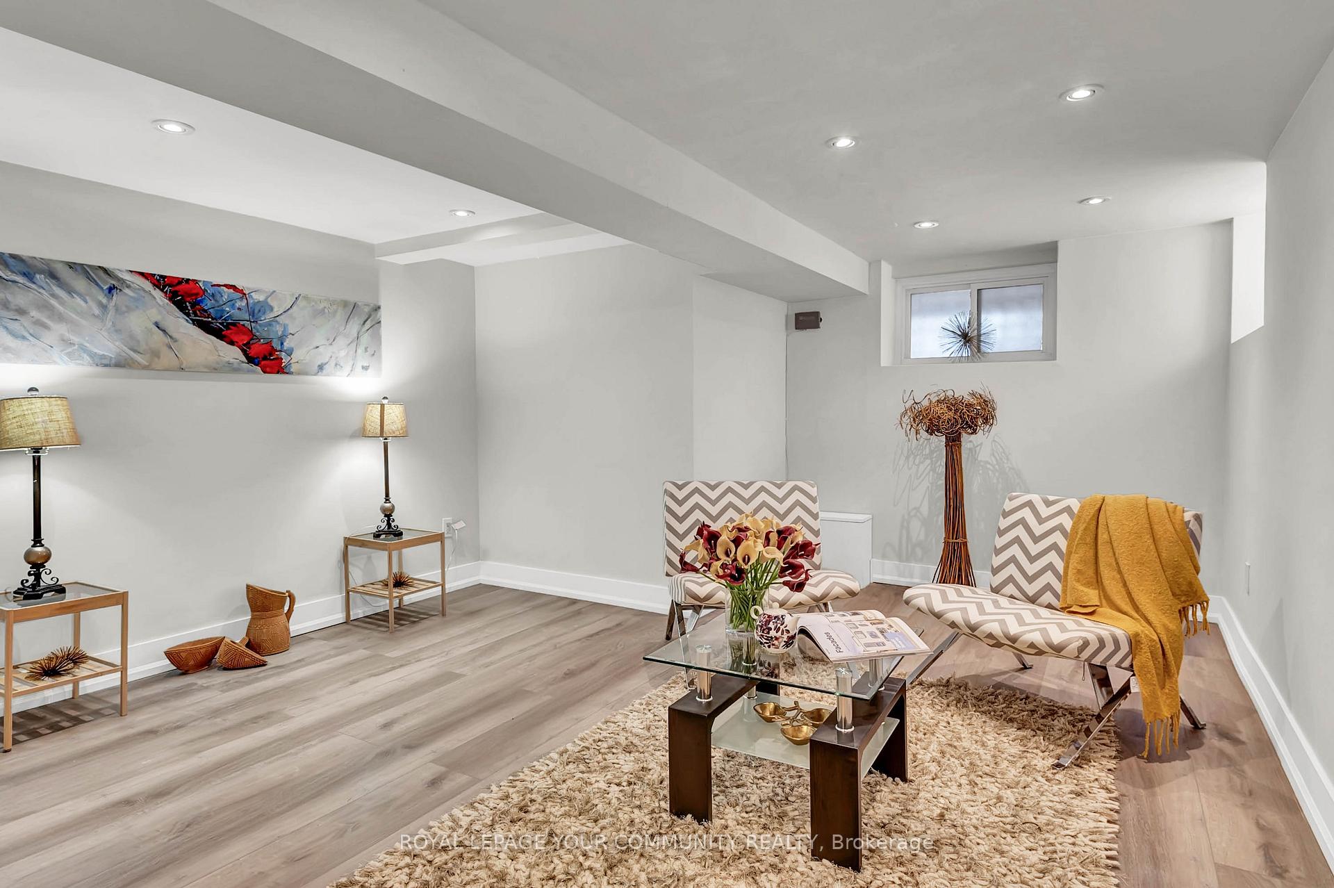 Photo 40 of 58 Ashbury Avenue, Toronto, Oakwood Village — HOMEH