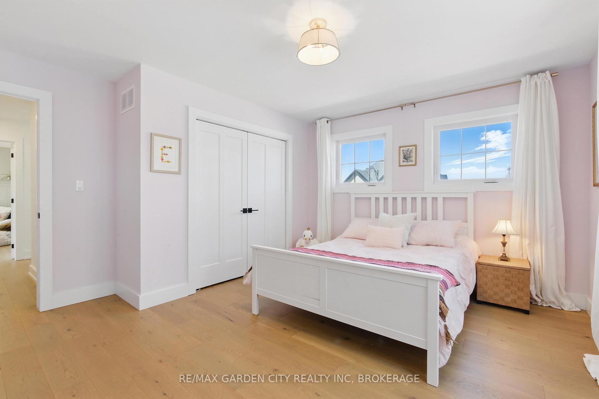 Photo 30 of 25 Ivy Crescent, Thorold, Confederation Heights — HOMEH