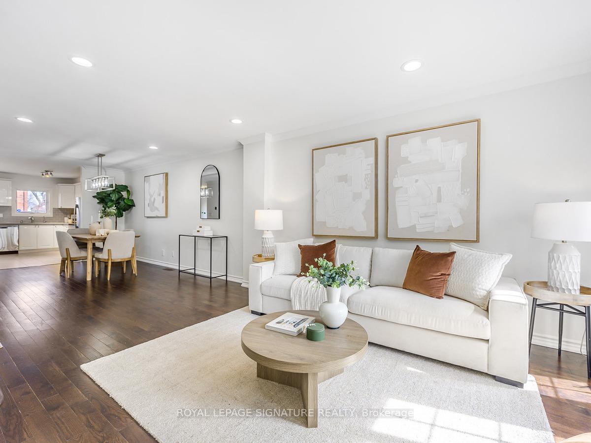 Photo 4 of 132A Barker Avenue, Toronto, Woodbine-Lumsden — HOMEH