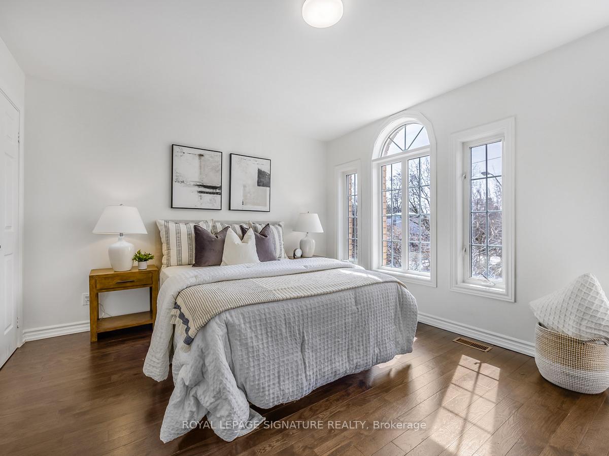 Photo 15 of 132A Barker Avenue, Toronto, Woodbine-Lumsden — HOMEH
