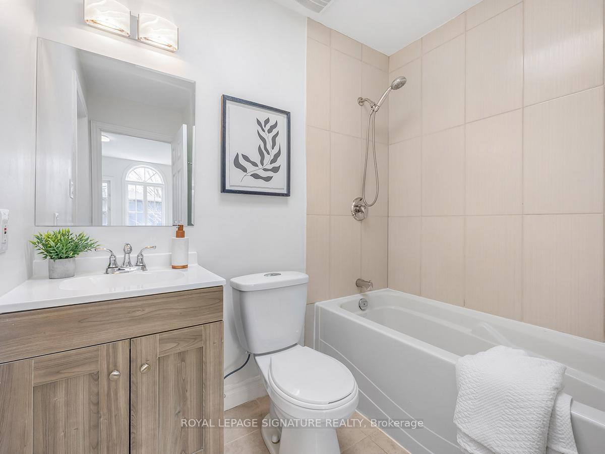 Photo 18 of 132A Barker Avenue, Toronto, Woodbine-Lumsden — HOMEH