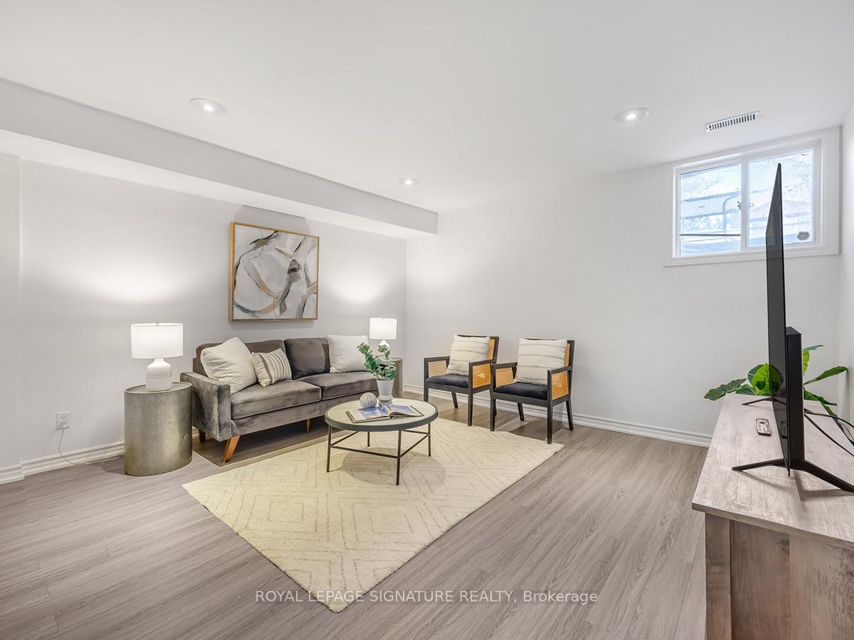 Photo 22 of 132A Barker Avenue, Toronto, Woodbine-Lumsden — HOMEH