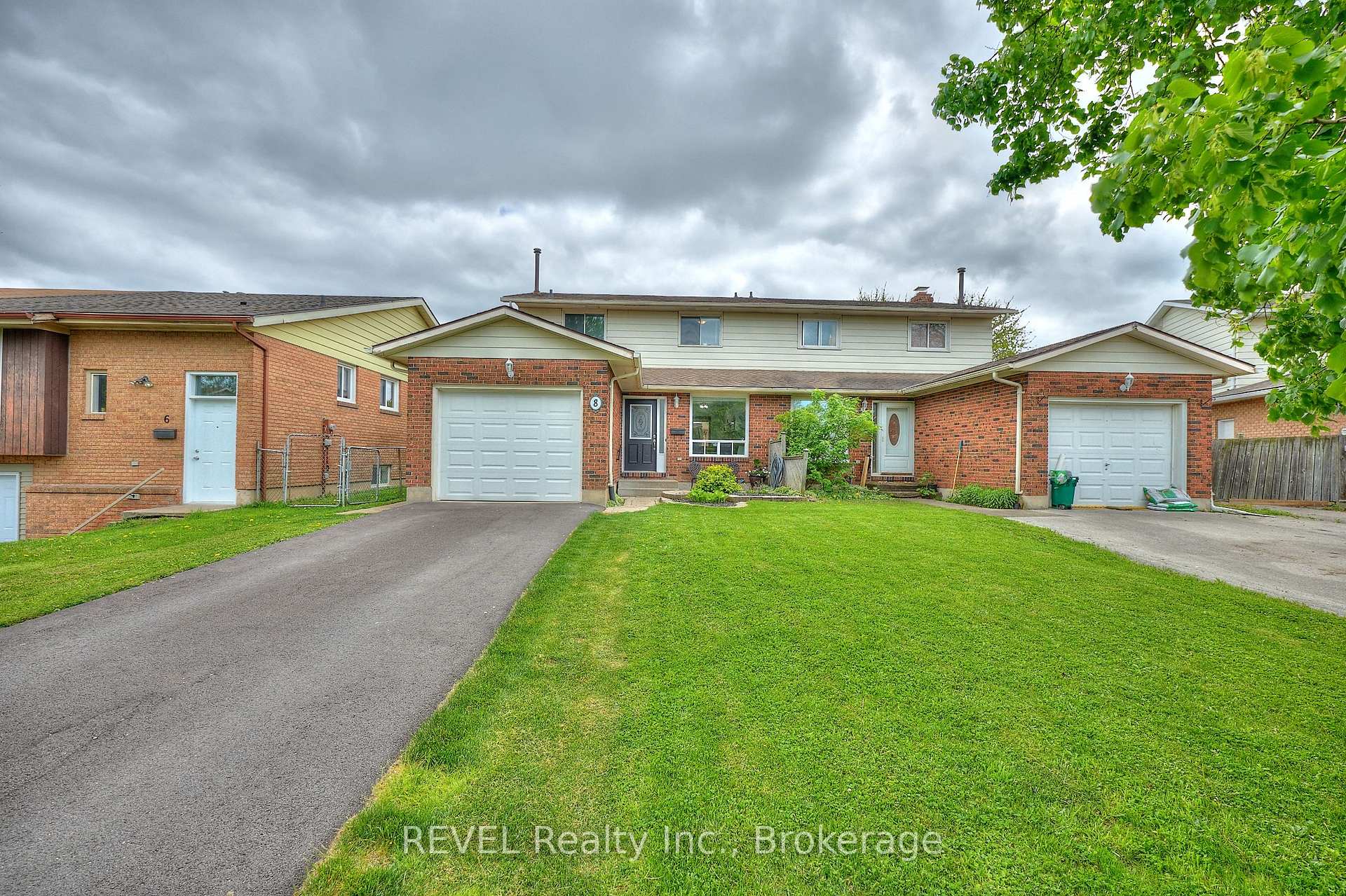 Photo 4 of 8 Baxter Crescent, Thorold, Confederation Heights — HOMEH