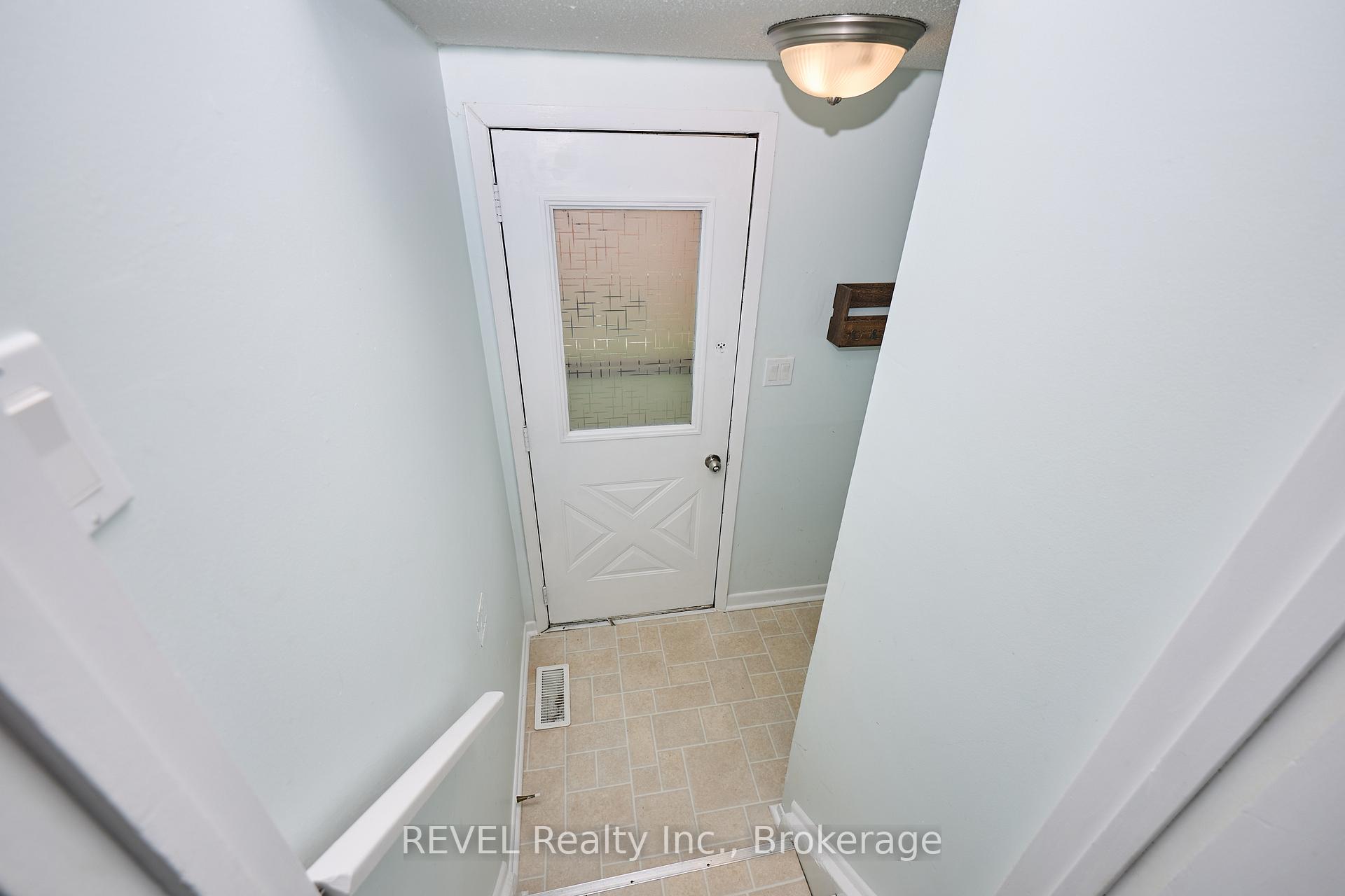 Photo 28 of 8 Baxter Crescent, Thorold, Confederation Heights — HOMEH