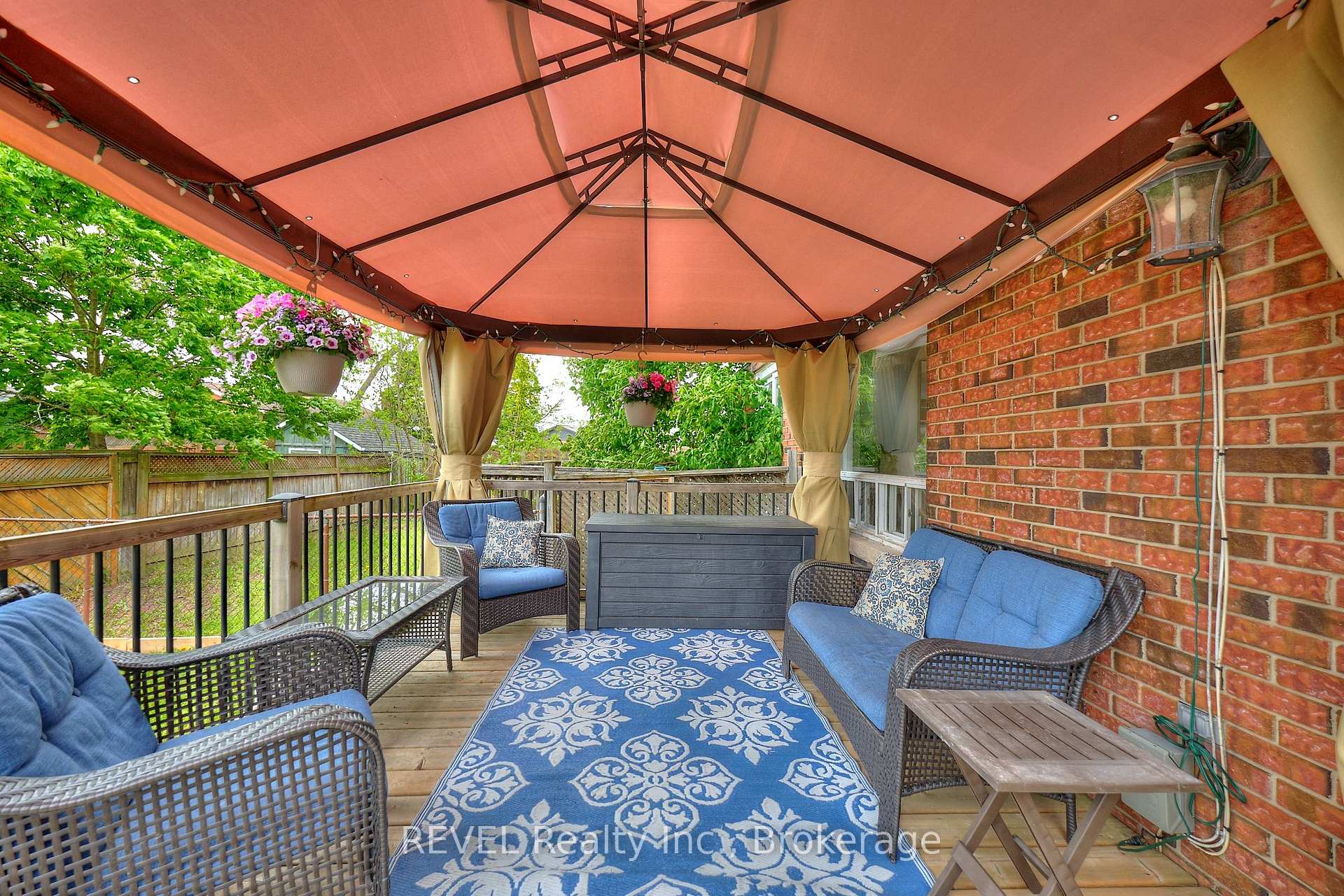 Photo 35 of 8 Baxter Crescent, Thorold, Confederation Heights — HOMEH