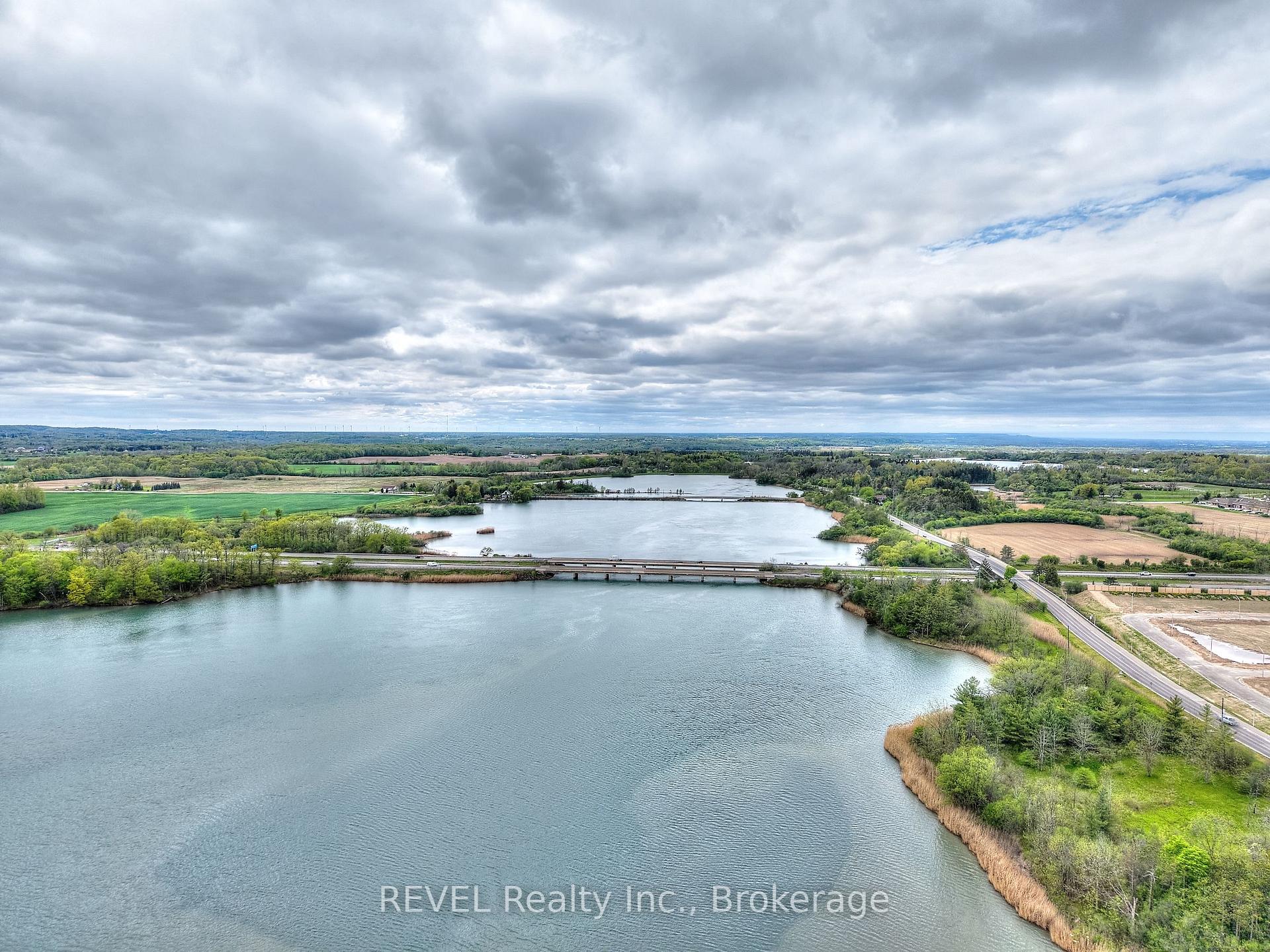 Photo 39 of 8 Baxter Crescent, Thorold, Confederation Heights — HOMEH