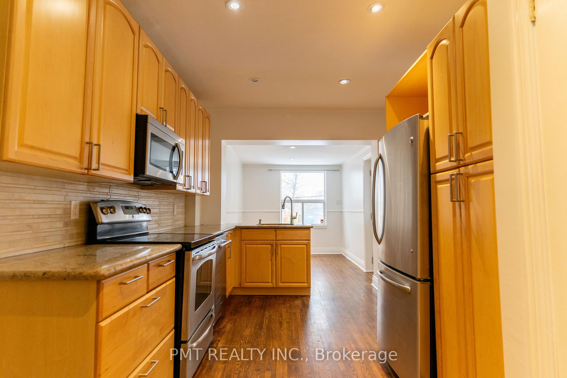 Photo 8 of 238 Woodfield Road, Toronto, Greenwood-Coxwell — HOMEH