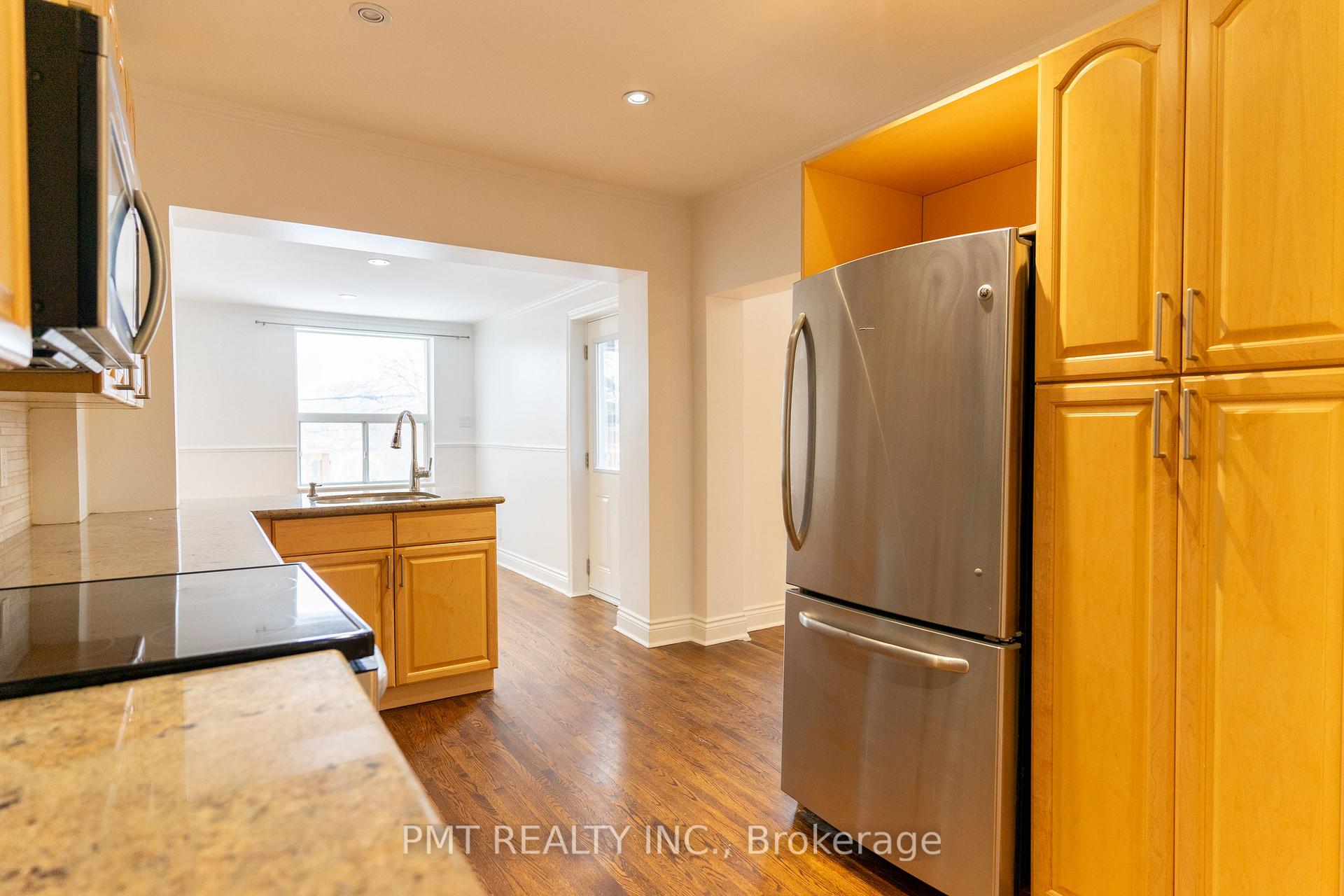 Photo 9 of 238 Woodfield Road, Toronto, Greenwood-Coxwell — HOMEH