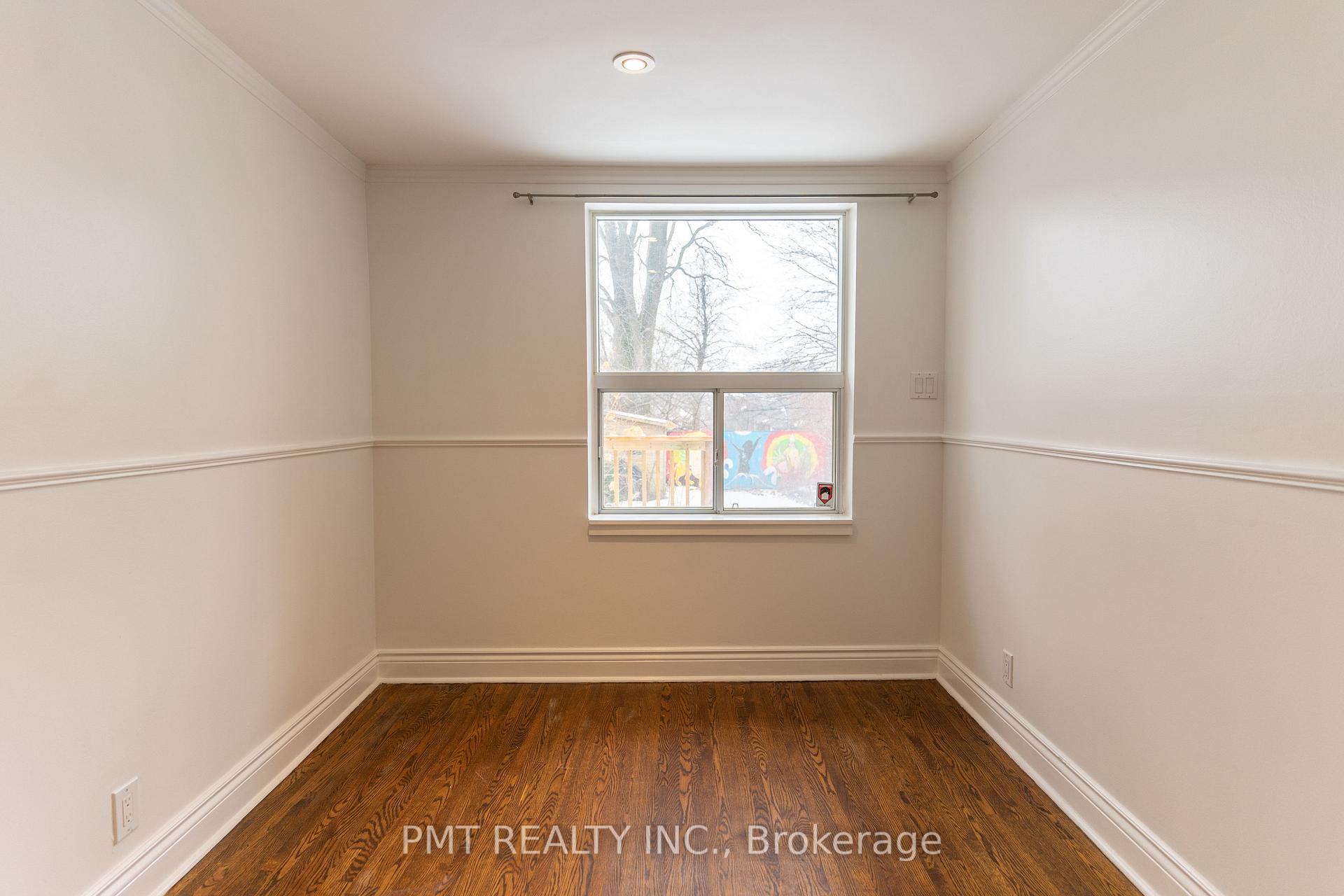 Photo 10 of 238 Woodfield Road, Toronto, Greenwood-Coxwell — HOMEH