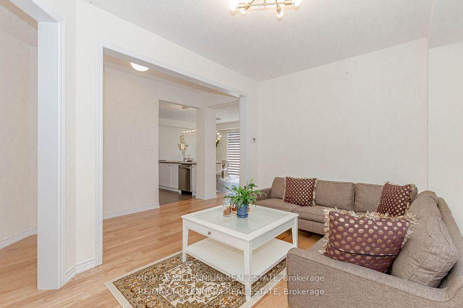 Photo 8 of 5 Victory Drive, Thorold, Rolling Meadows — HOMEH