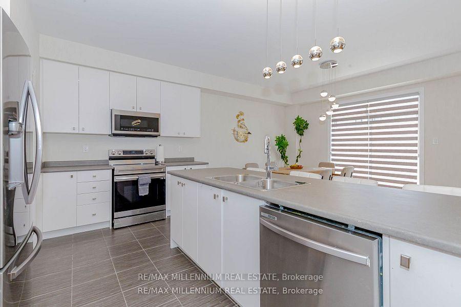 Photo 10 of 5 Victory Drive, Thorold, Rolling Meadows — HOMEH