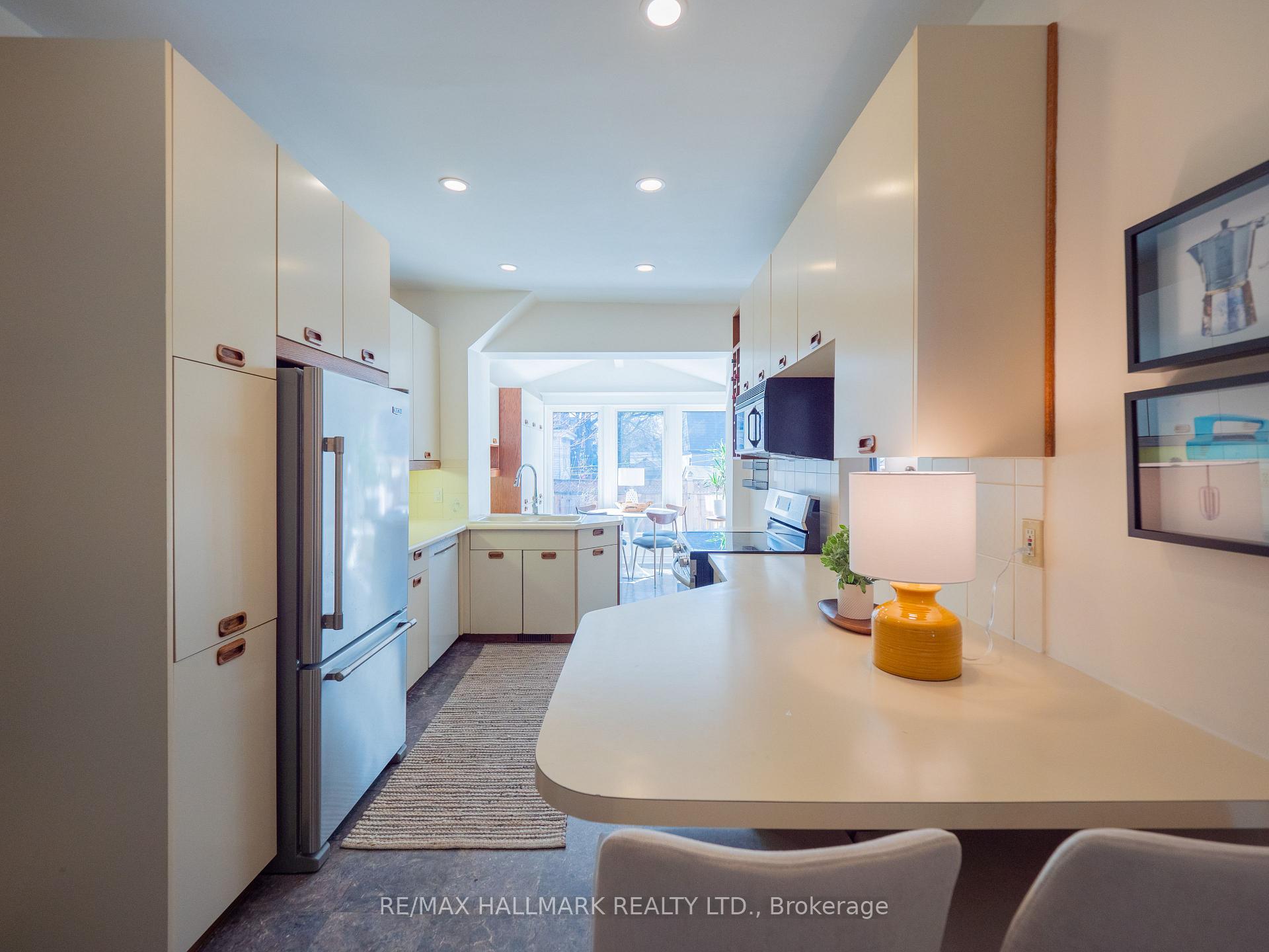 Photo 13 of 163 Browning Avenue, Toronto, Playter Estates-Danforth — HOMEH