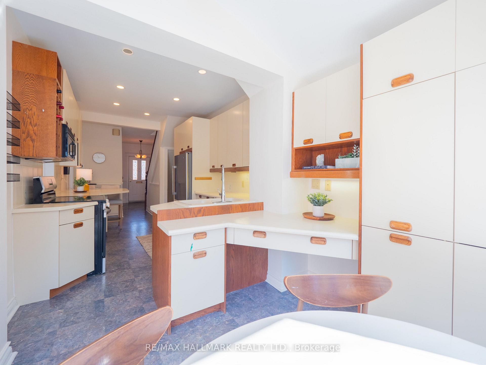 Photo 17 of 163 Browning Avenue, Toronto, Playter Estates-Danforth — HOMEH