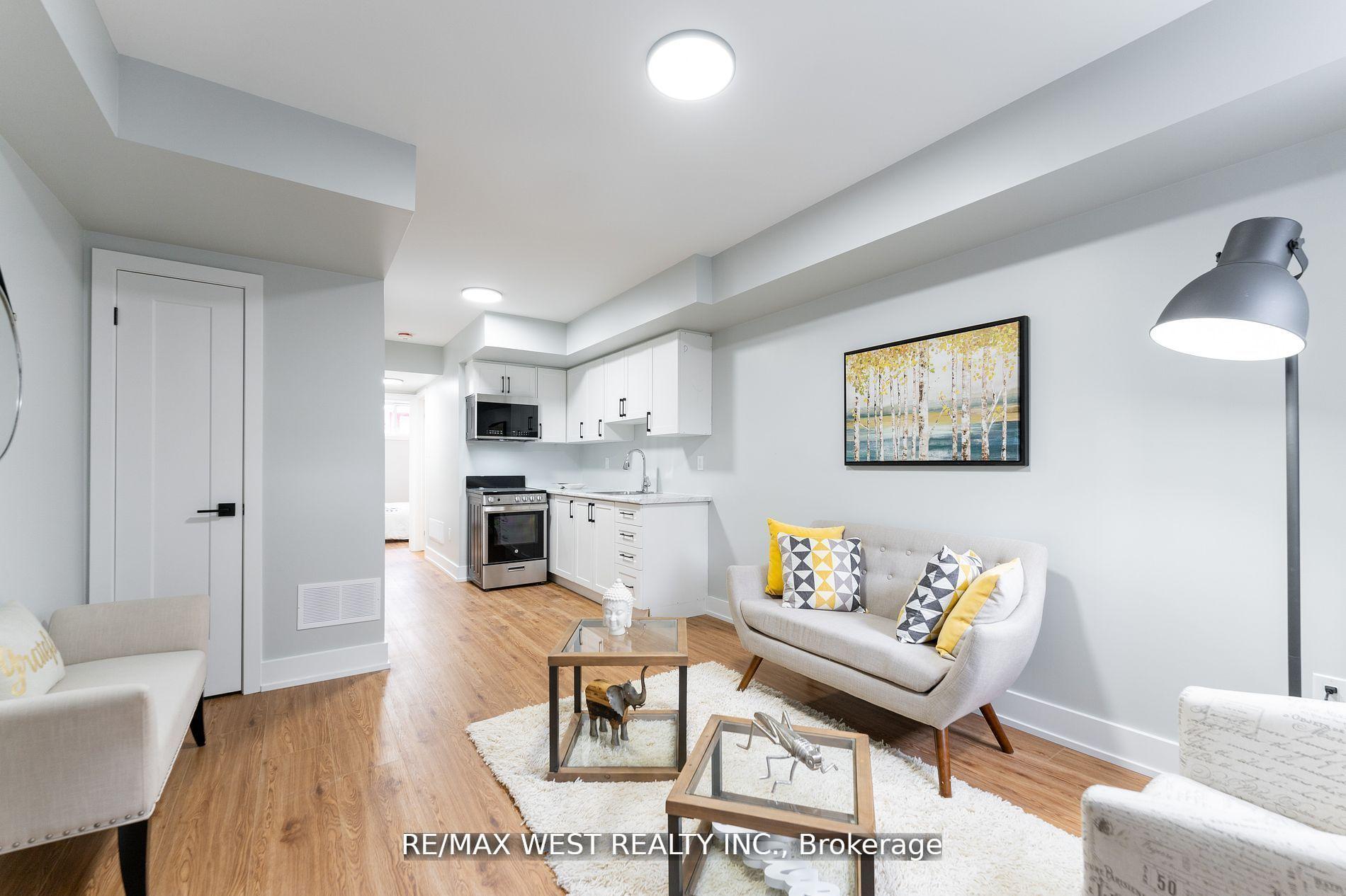 Photo 4 of Unit Lower, 411 Main Street, Toronto, Crescent Town — HOMEH