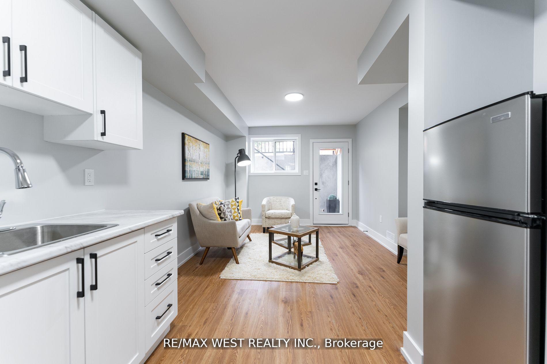 Photo 6 of Unit Lower, 411 Main Street, Toronto, Crescent Town — HOMEH