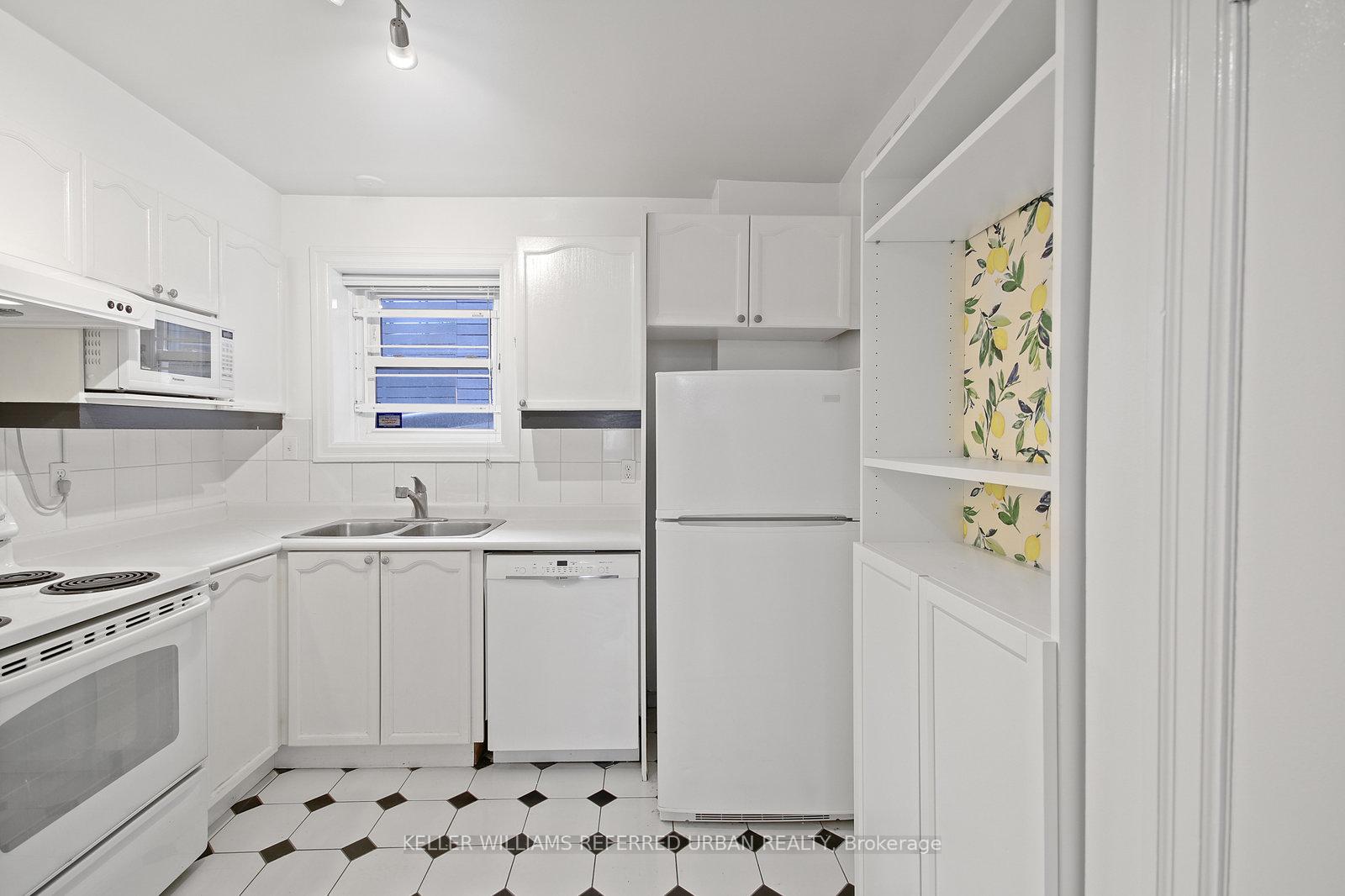 Photo 6 of Unit G West, 388 Brunswick Avenue, Toronto, The Annex — HOMEH