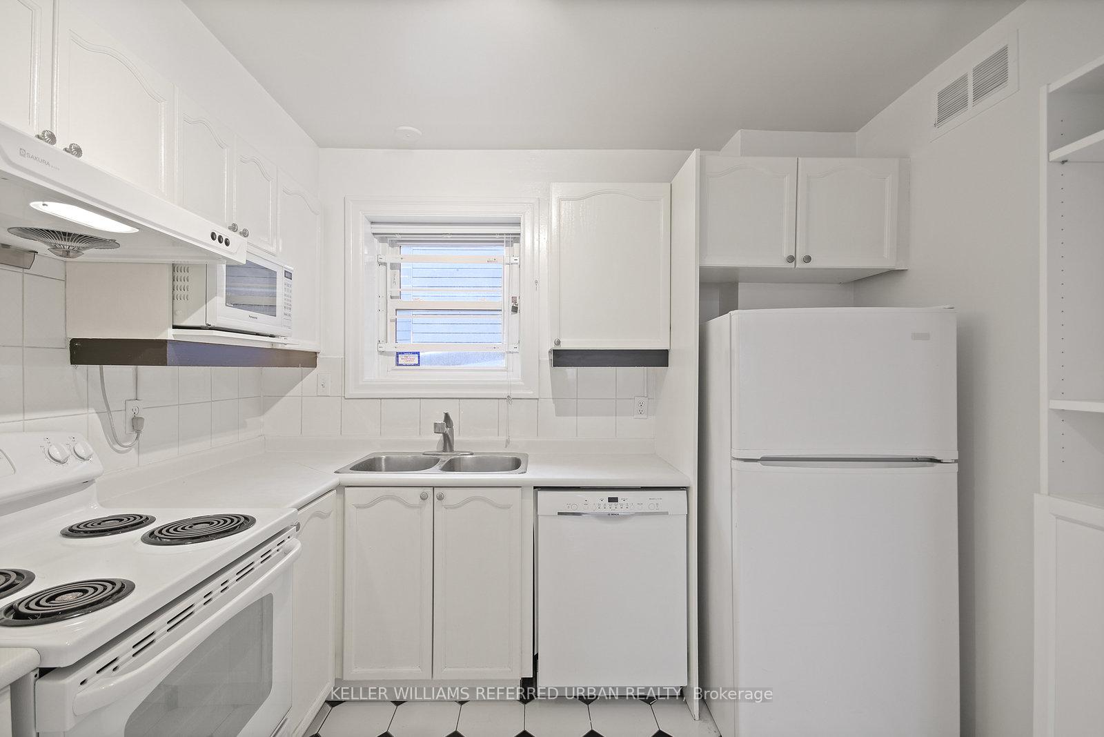 Photo 7 of Unit G West, 388 Brunswick Avenue, Toronto, The Annex — HOMEH