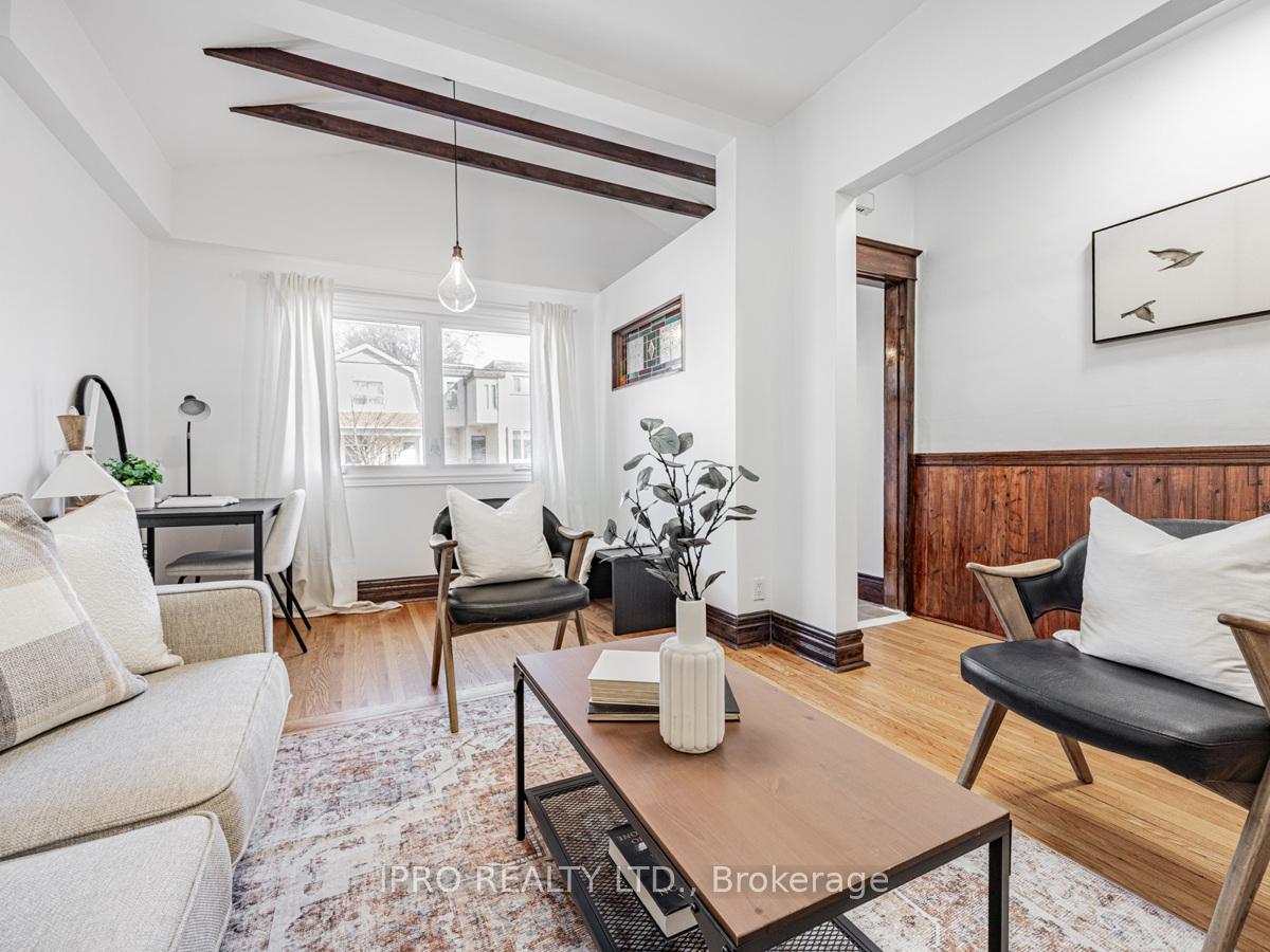 Photo 1 of 239 Lumsden Avenue, Toronto, Woodbine-Lumsden — HOMEH