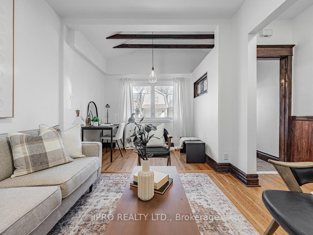 Photo 8 of 239 Lumsden Avenue, Toronto, Woodbine-Lumsden — HOMEH