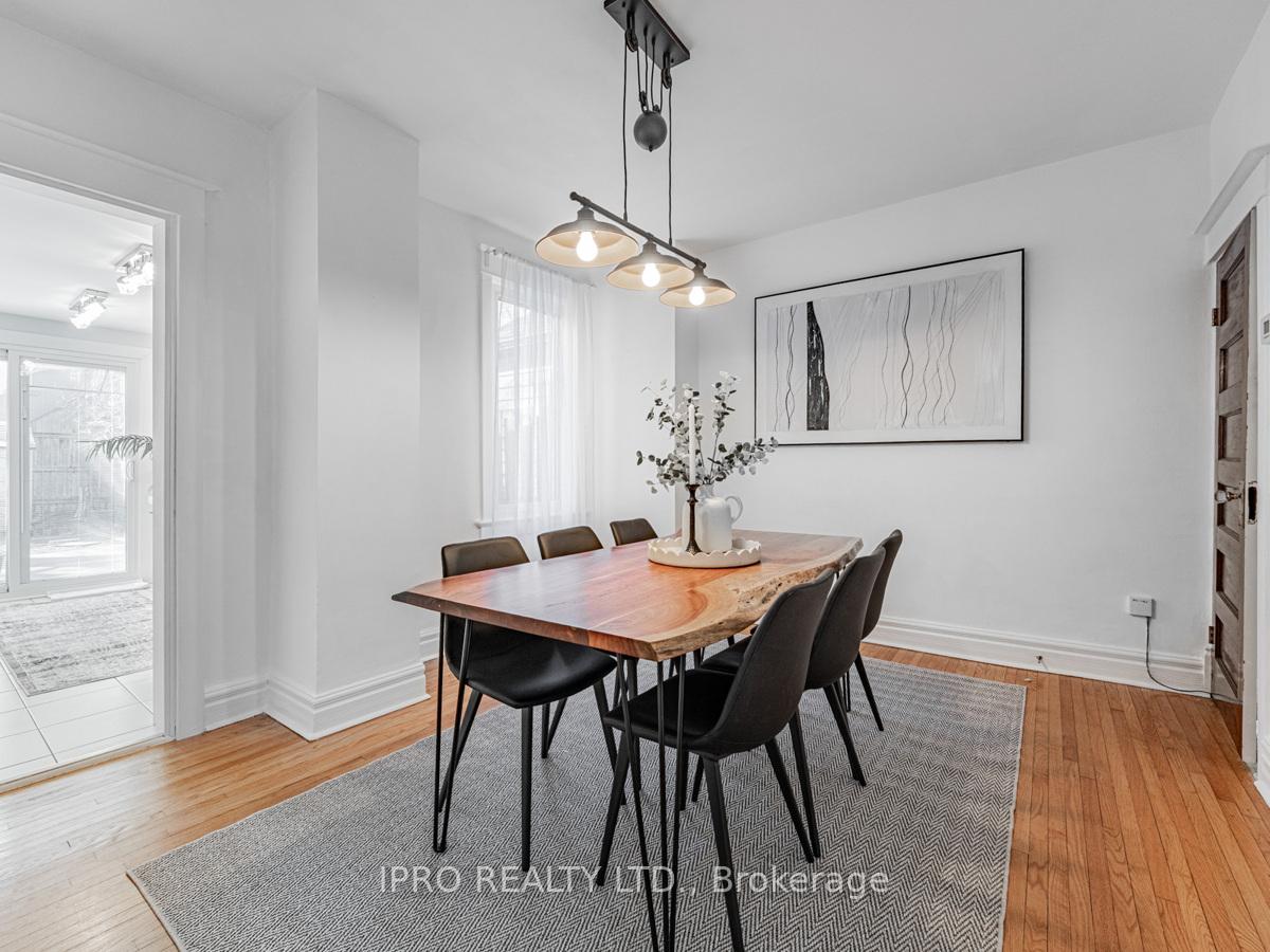 Photo 14 of 239 Lumsden Avenue, Toronto, Woodbine-Lumsden — HOMEH