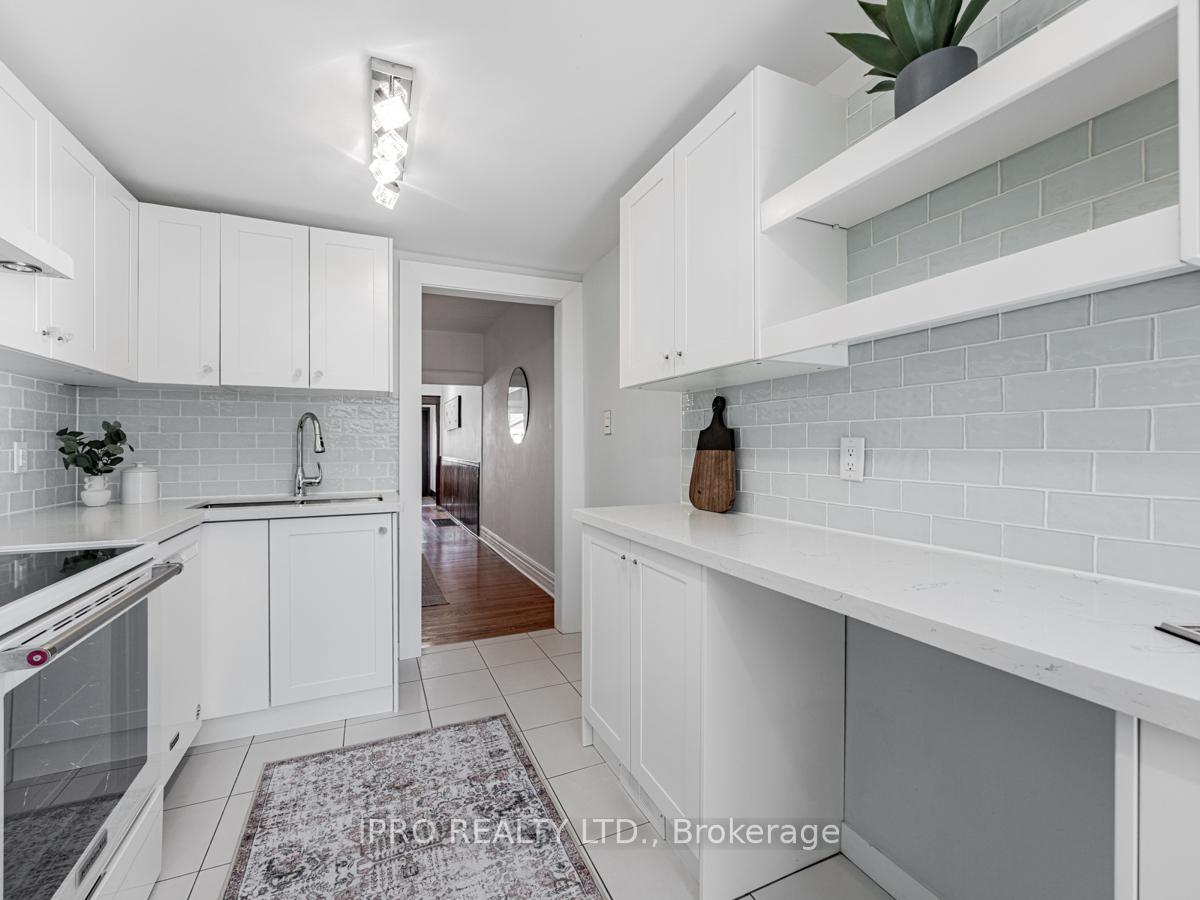 Photo 20 of 239 Lumsden Avenue, Toronto, Woodbine-Lumsden — HOMEH
