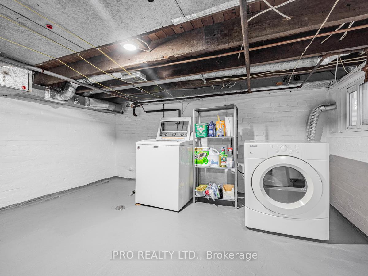 Photo 27 of 239 Lumsden Avenue, Toronto, Woodbine-Lumsden — HOMEH