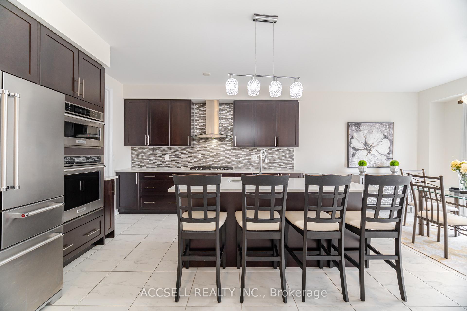 Photo 10 of 60 Esther Crescent, Thorold, Hurricane/Merrittville — HOMEH