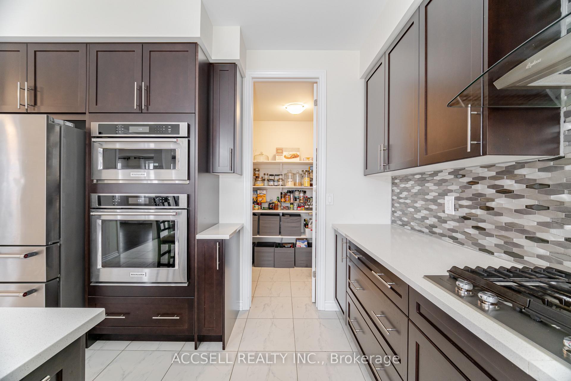 Photo 13 of 60 Esther Crescent, Thorold, Hurricane/Merrittville — HOMEH