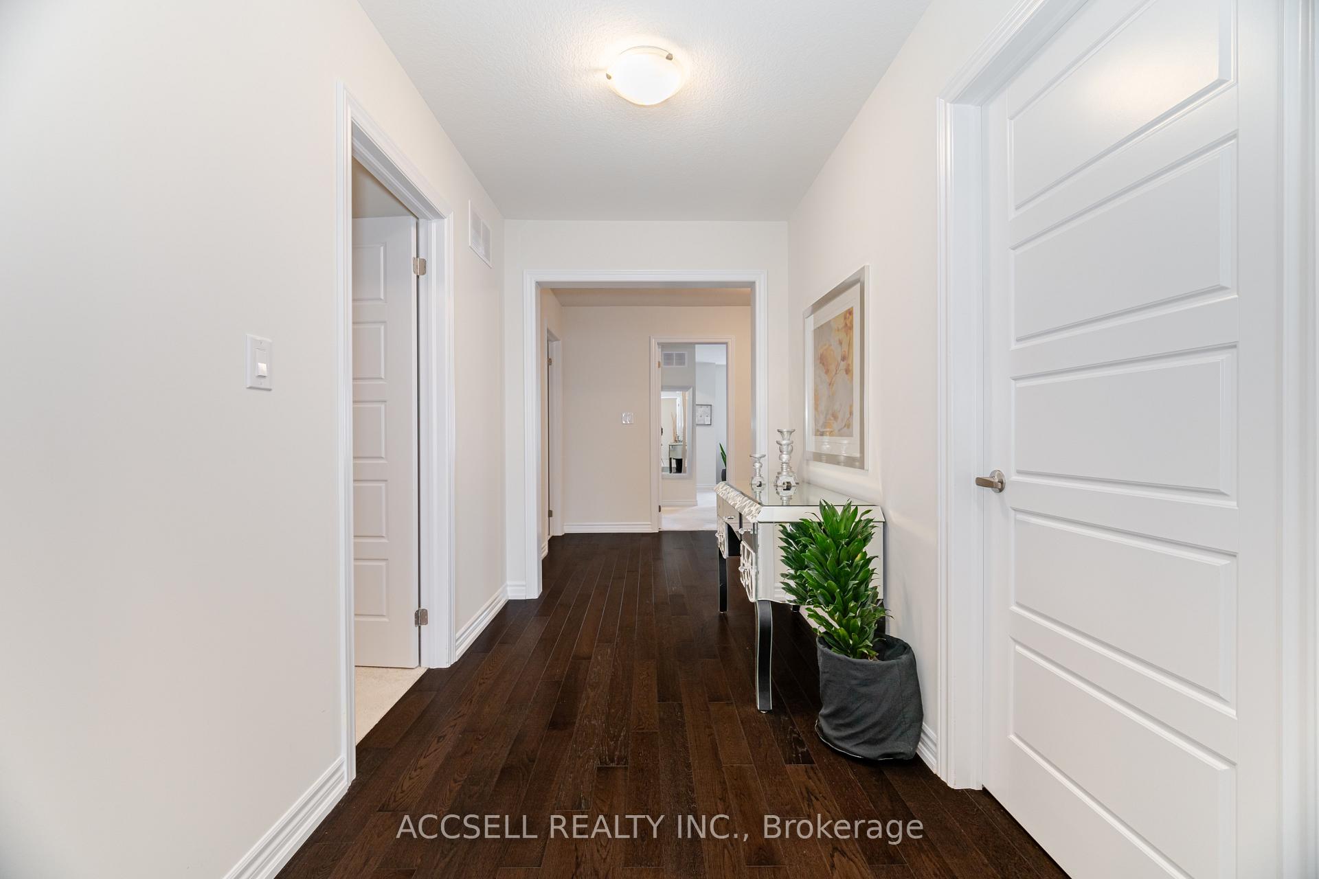 Photo 33 of 60 Esther Crescent, Thorold, Hurricane/Merrittville — HOMEH